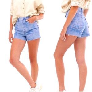 NWT Levi's 501 Short Denim Camouflage Blue White Size 32